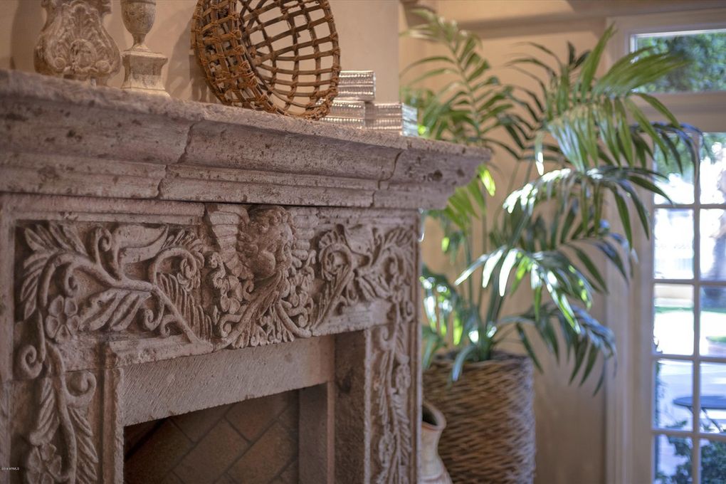 55 Biltmore Estate Phoenix AZ 85016