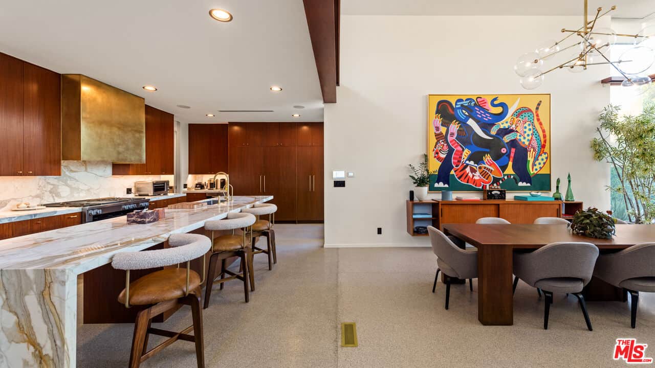 1875 Carla Ridge Beverly Hills CA 90210