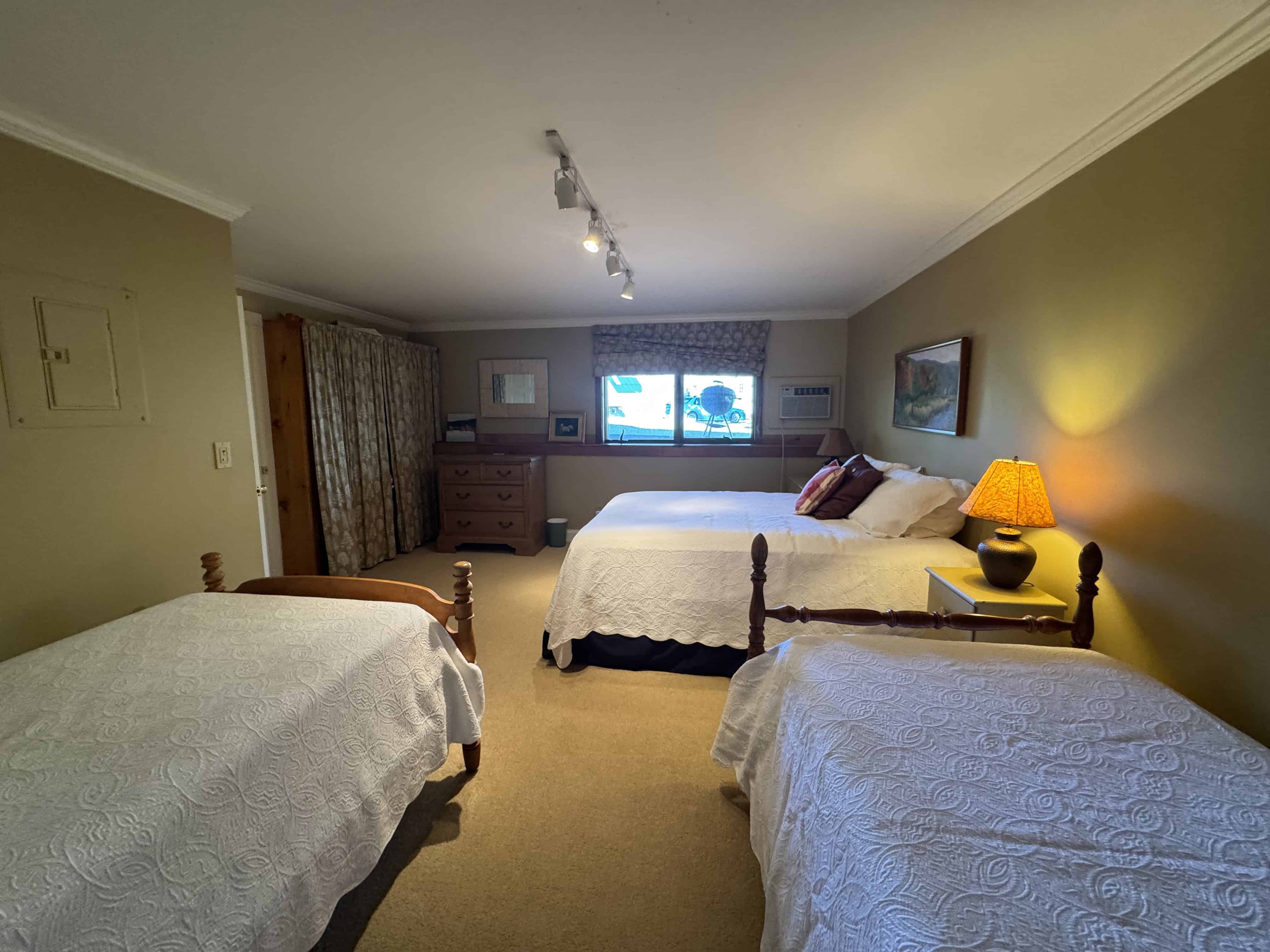 Manchester Center VT 05255