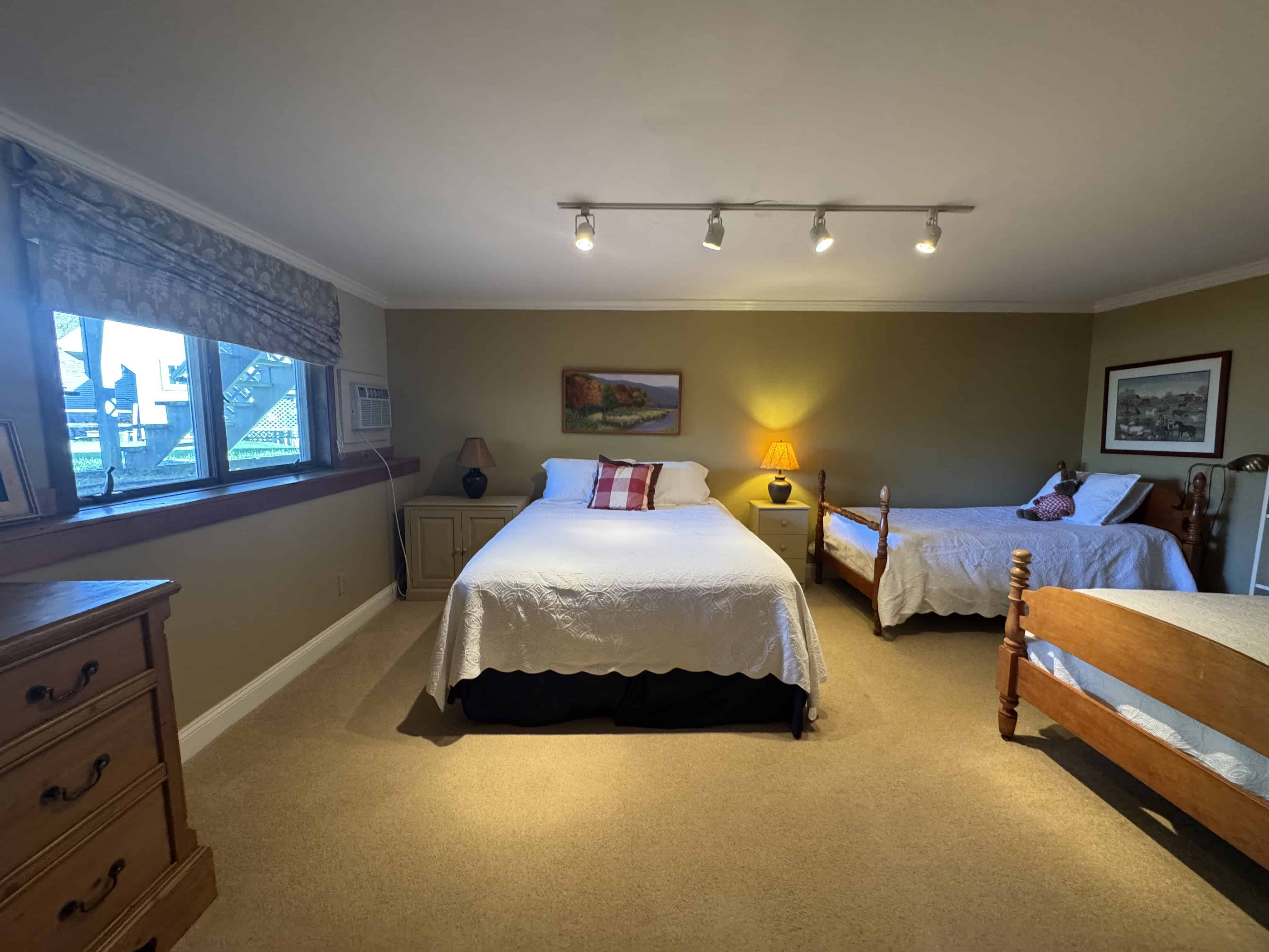Manchester Center VT 05255