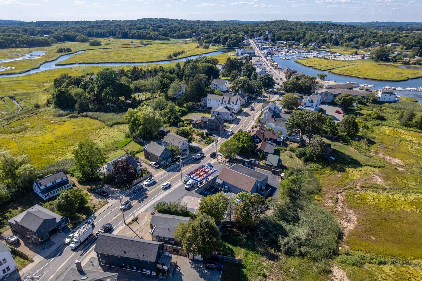 162 Main Street Essex MA 01929