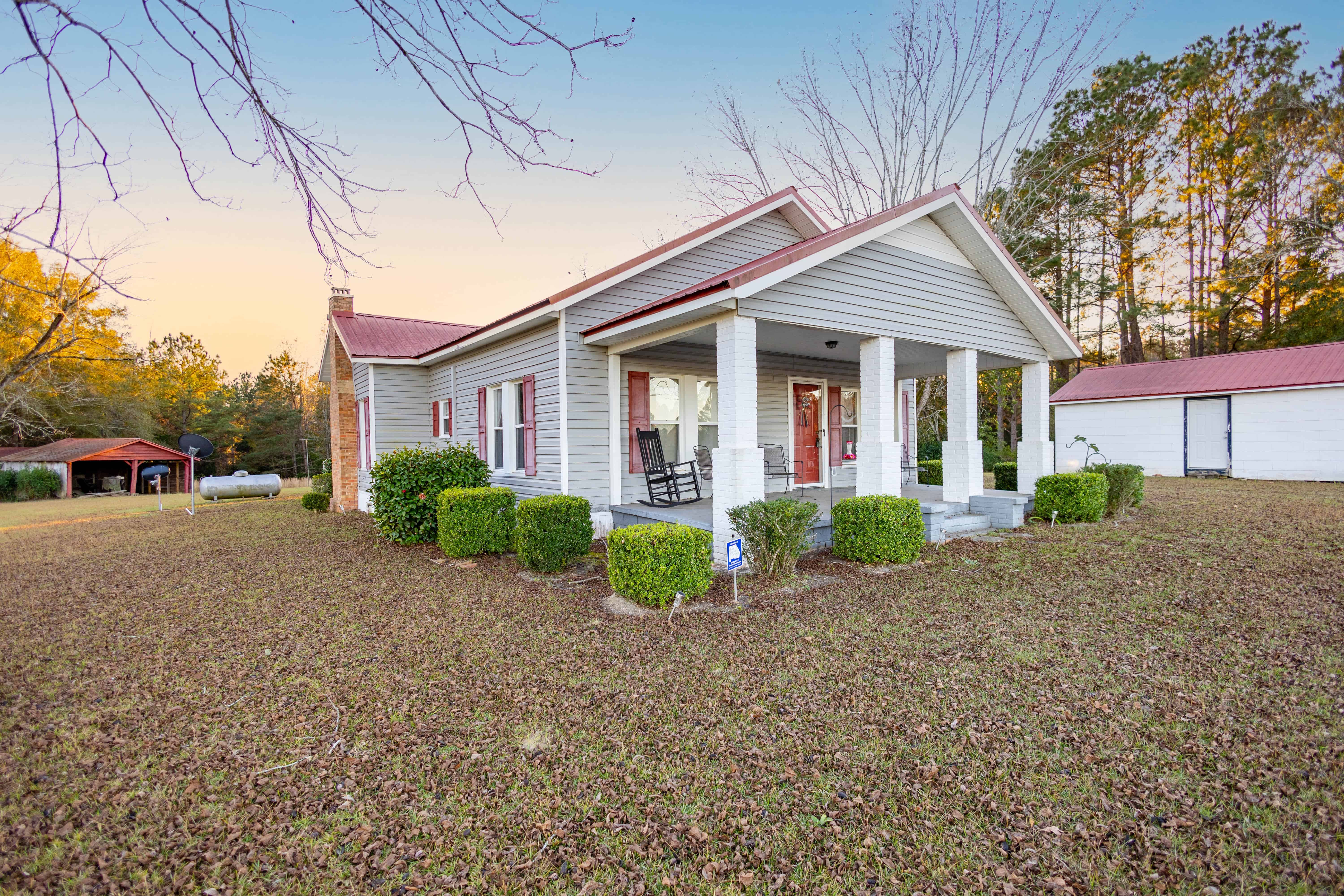 1565 County Road 38 Ozark AL 36360