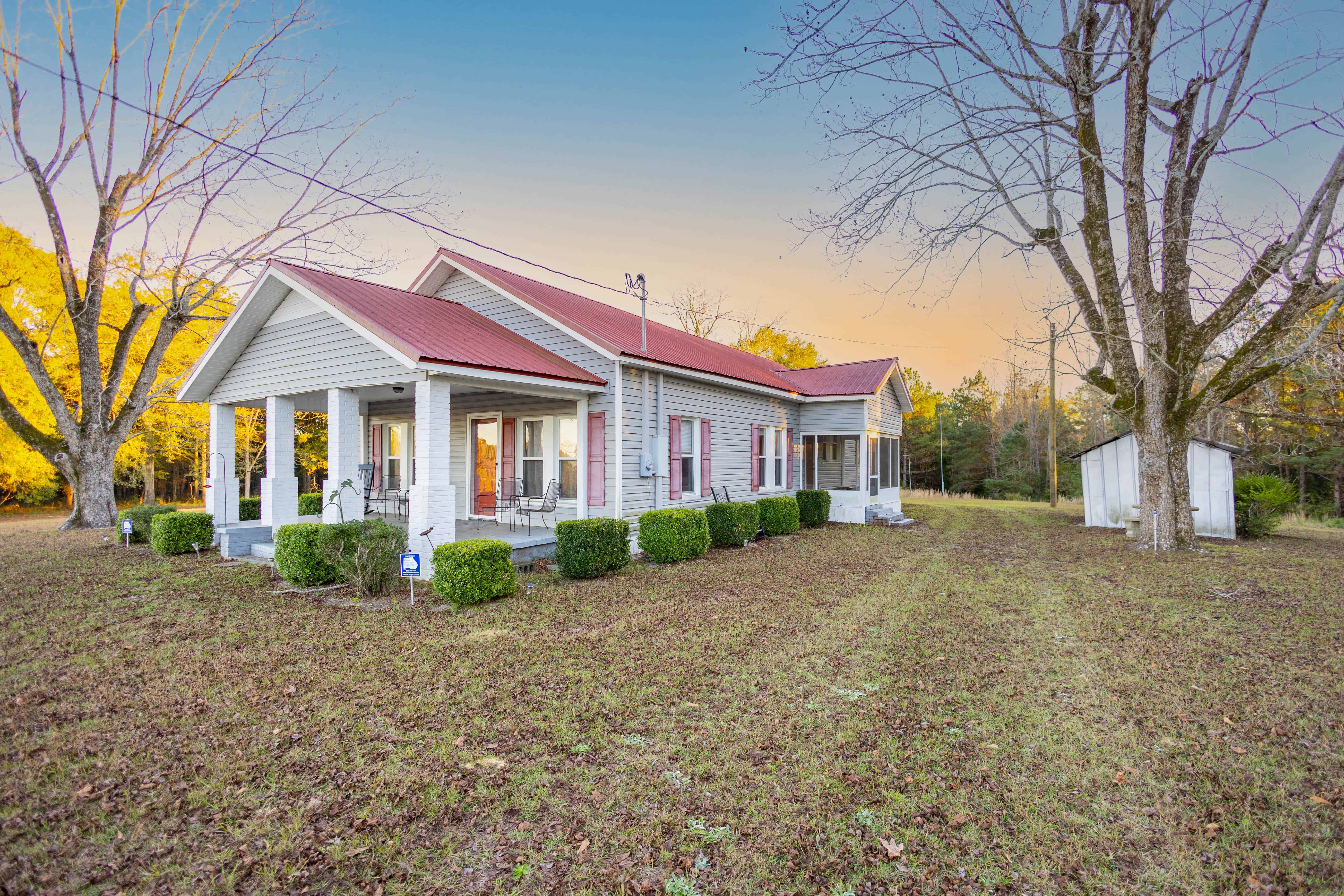 1565 County Road 38 Ozark AL 36360