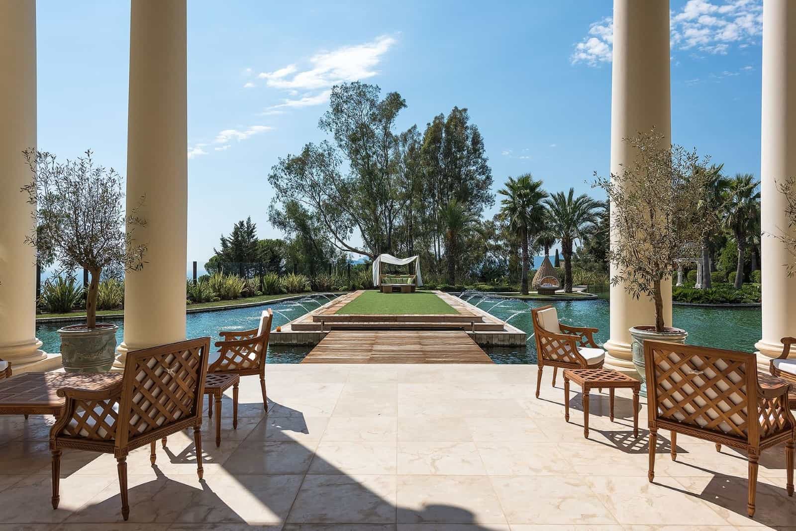 147 Boulevard Leader Cannes FR 06150