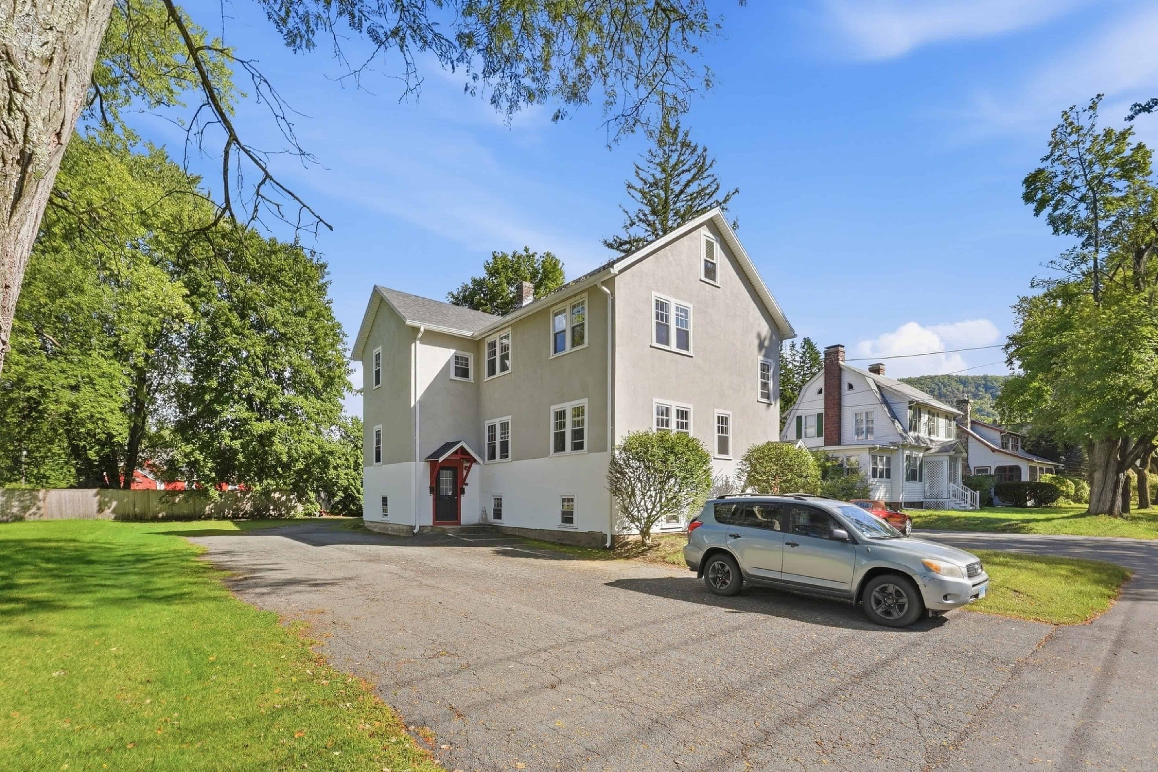23 Graves Street South Deerfield MA 01373