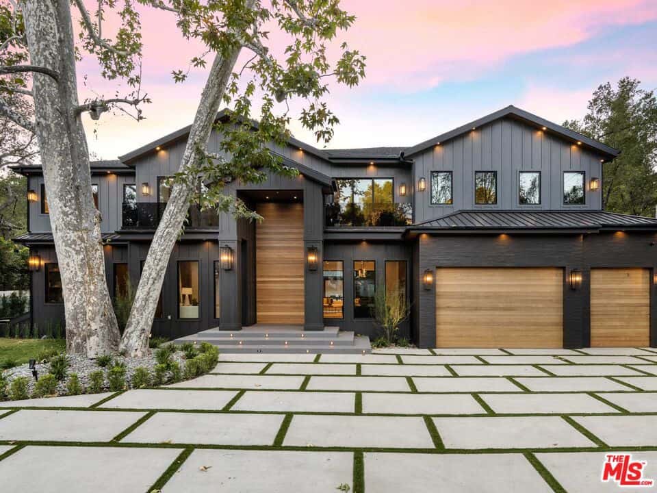 4565 Encino Avenue ENCINO CA 91316