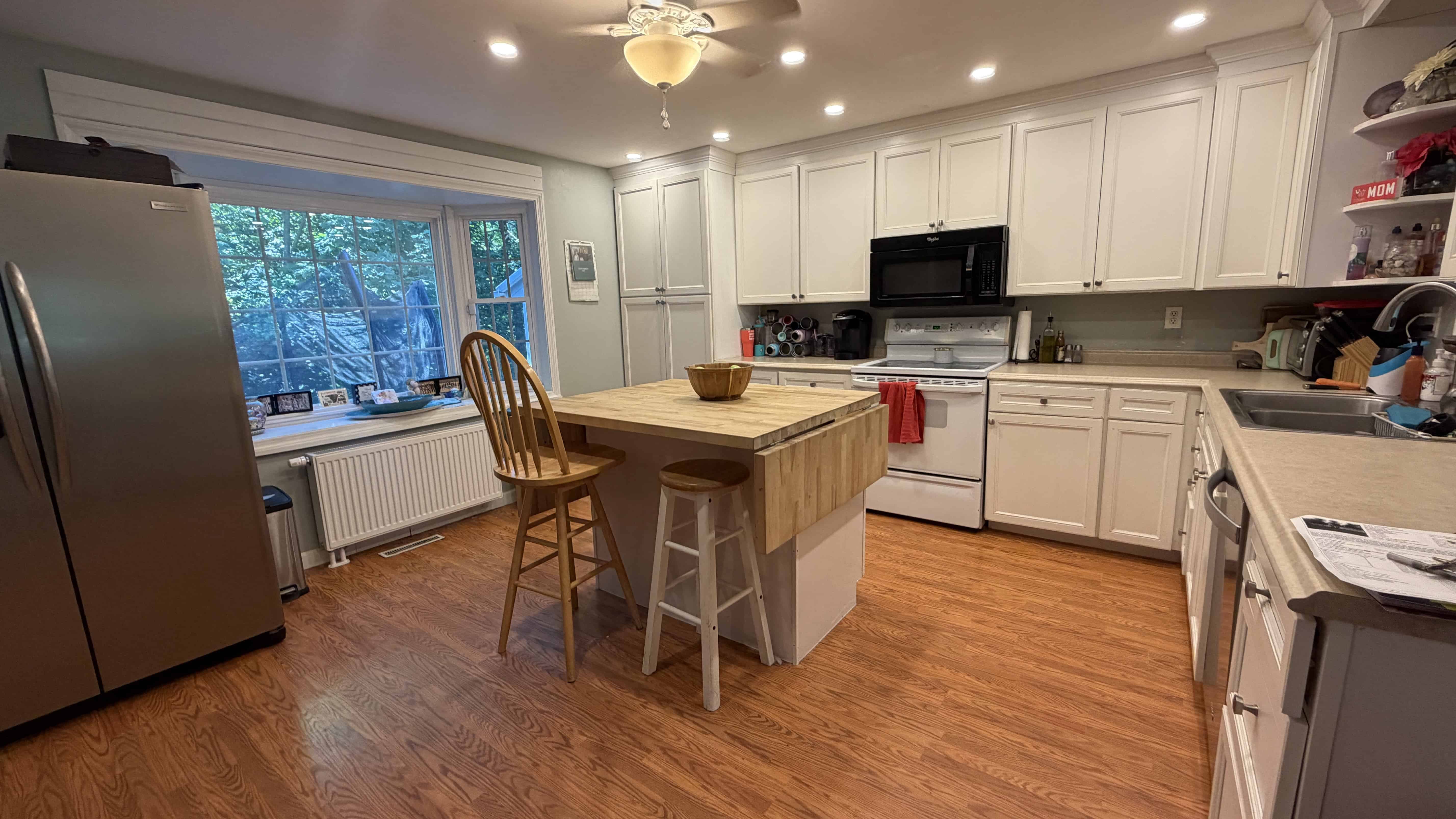 Easthampton MA 01027