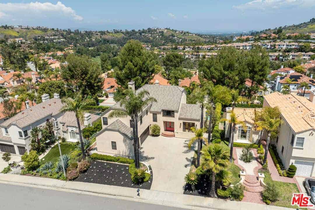 3458 Malaga Court Calabasas CA 91302