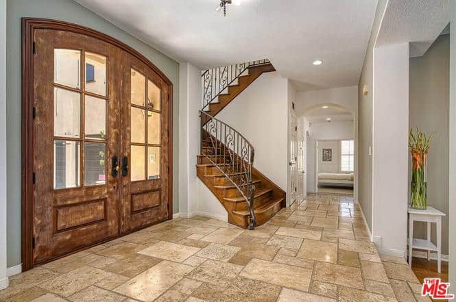 3458 Malaga Court Calabasas CA 91302
