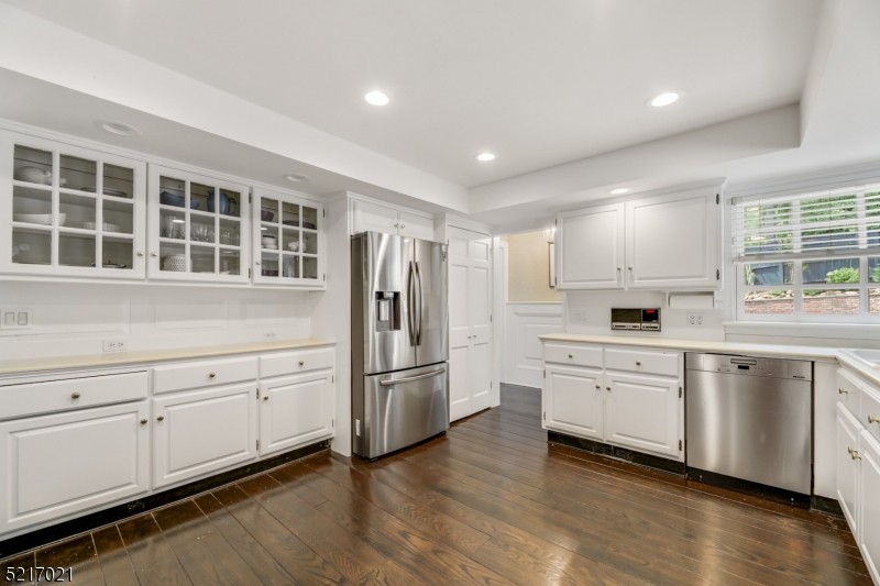 76 Slope Drive Millburn Twp. NJ 07078-1952