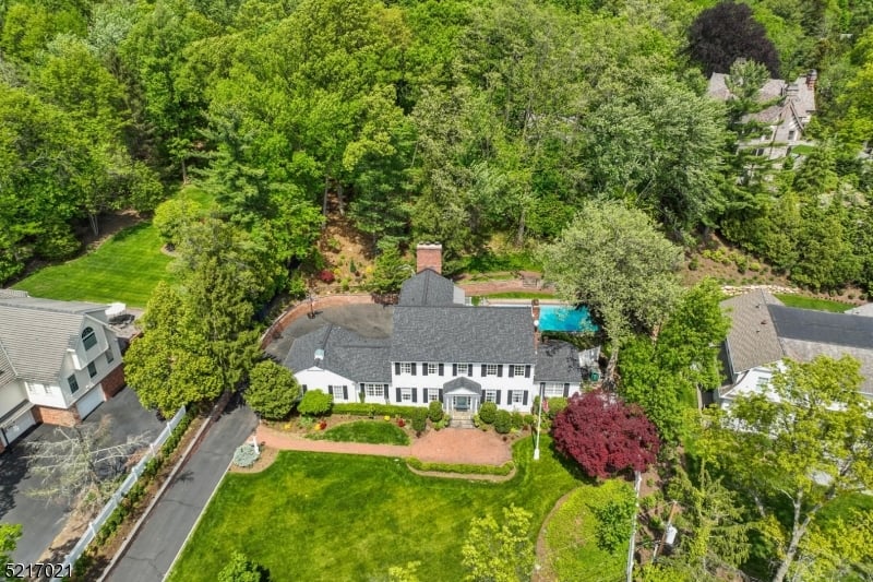 76 Slope Drive Millburn Twp. NJ 07078-1952