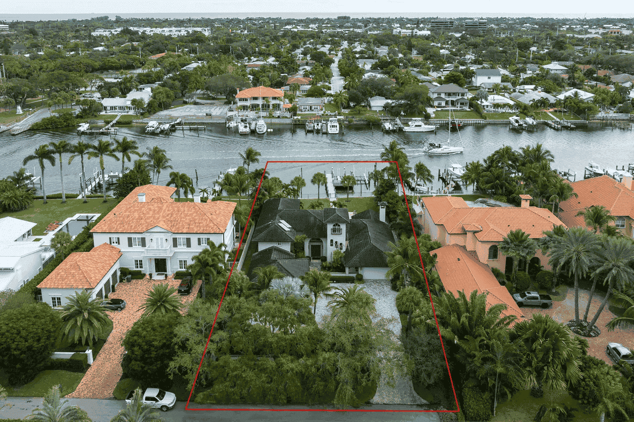 11932 S Edgewater Drive Palm Beach Gardens FL 33410