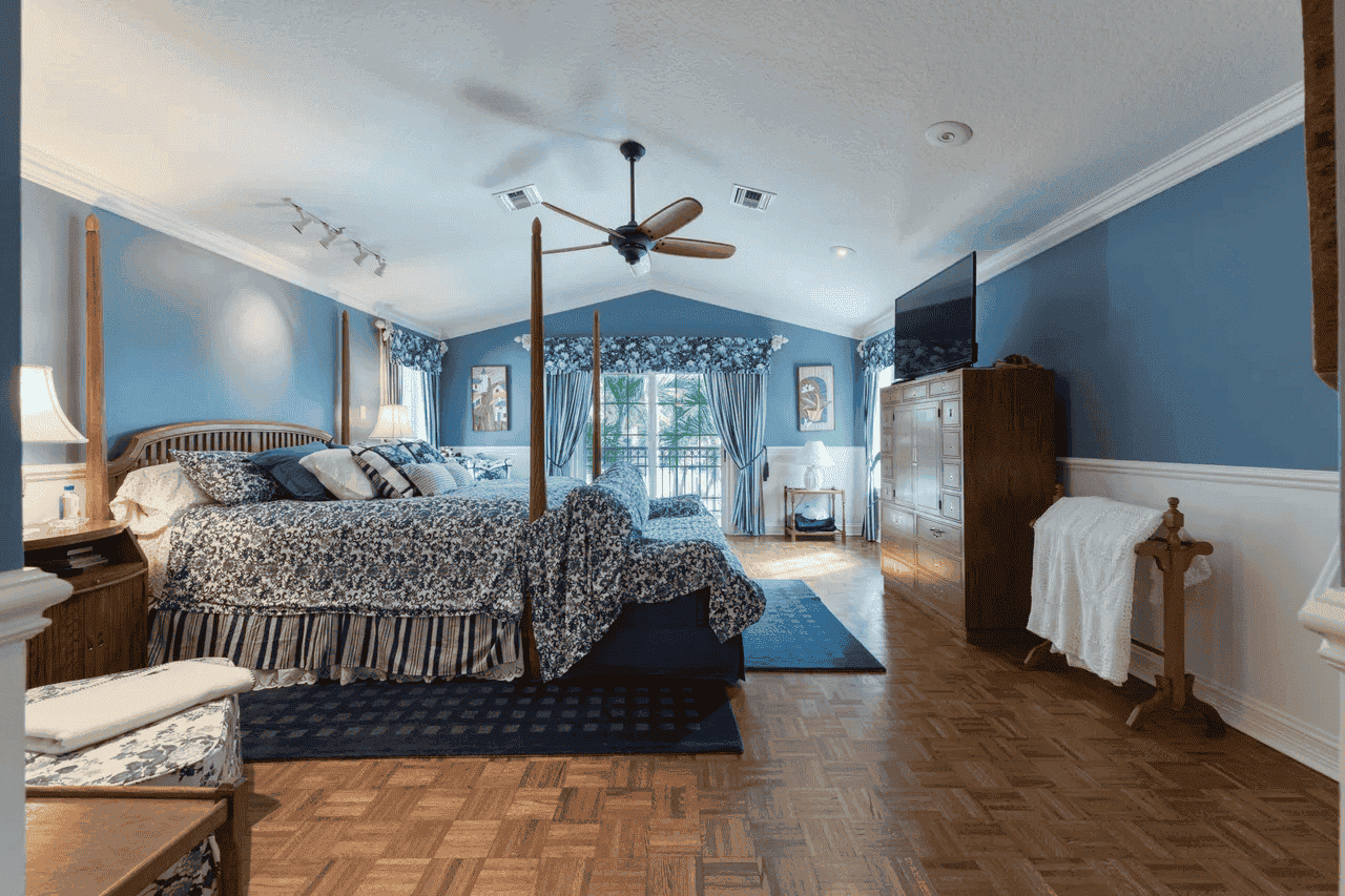 11932 S Edgewater Drive Palm Beach Gardens FL 33410
