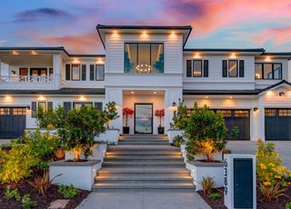 6389 Castejon Drive La Jolla CA 92037