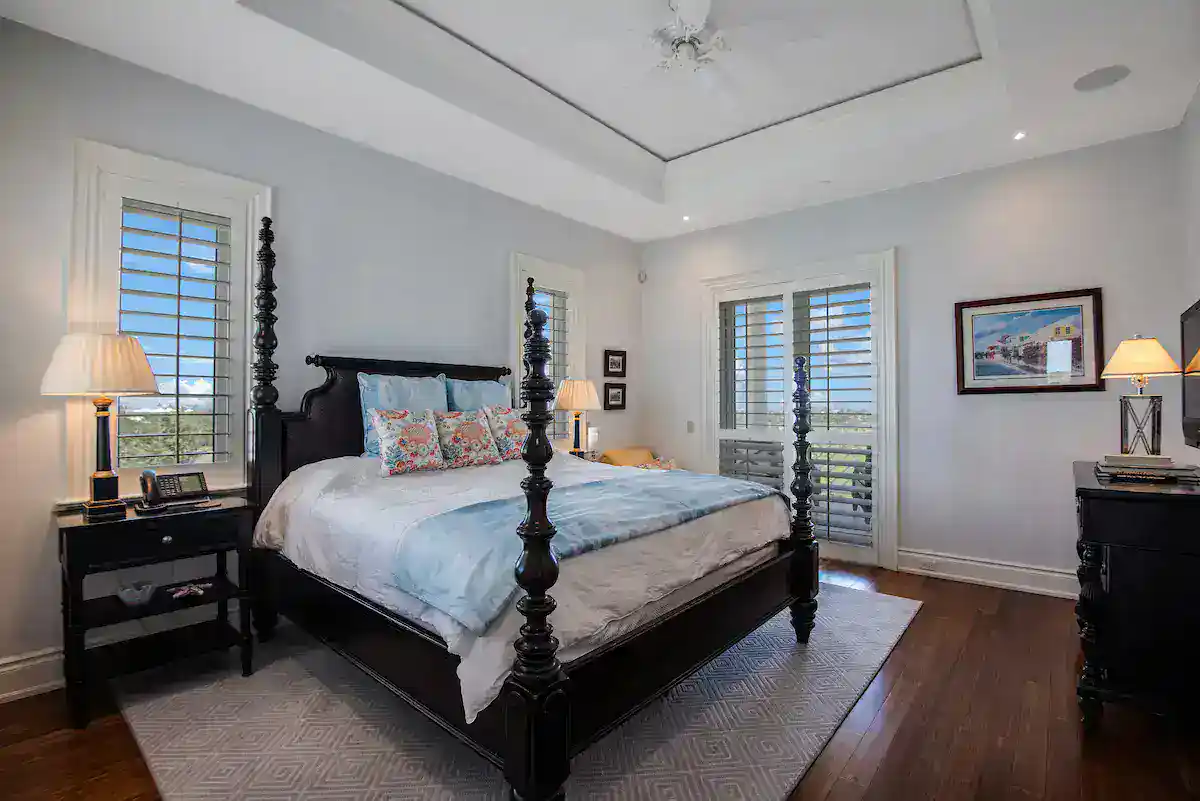 Ocean Club Estates Penthouse New Providence Paradise Island BS