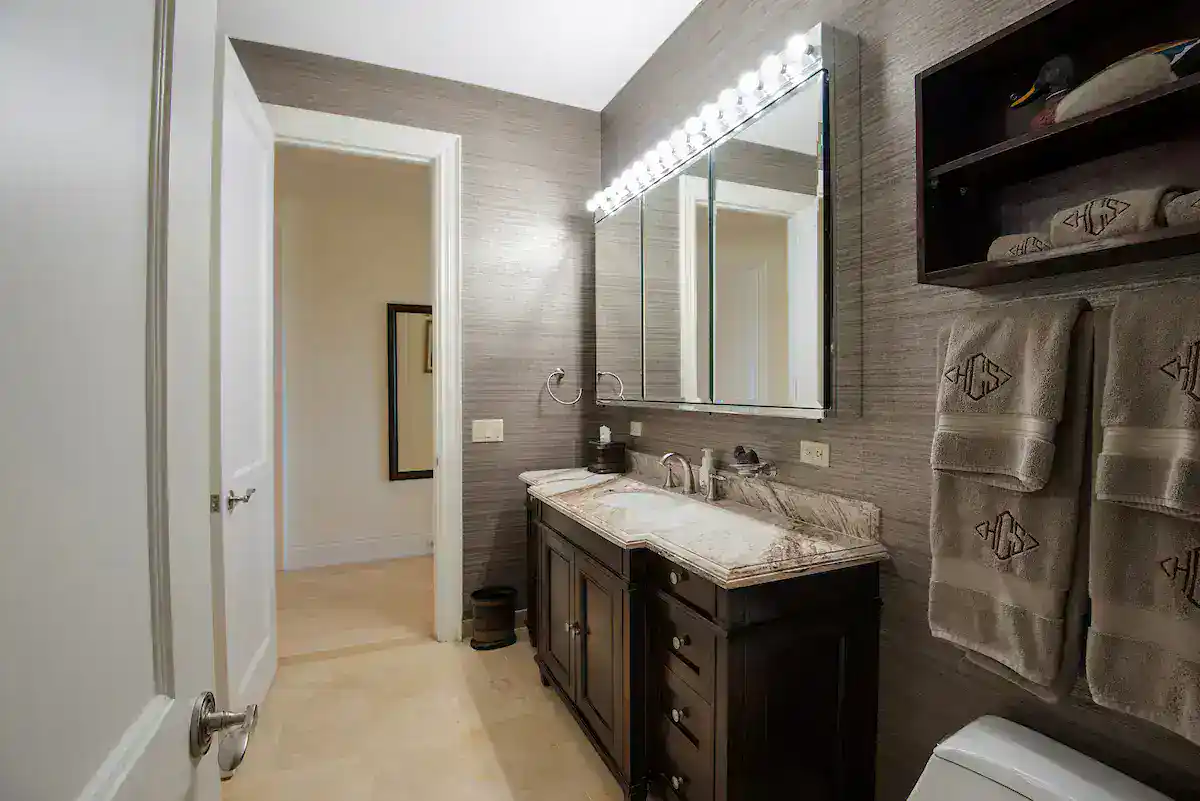 Ocean Club Estates Penthouse New Providence Paradise Island BS