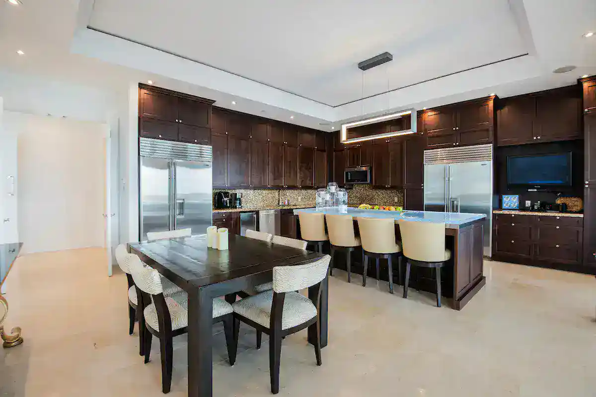 Ocean Club Estates Penthouse New Providence Paradise Island BS