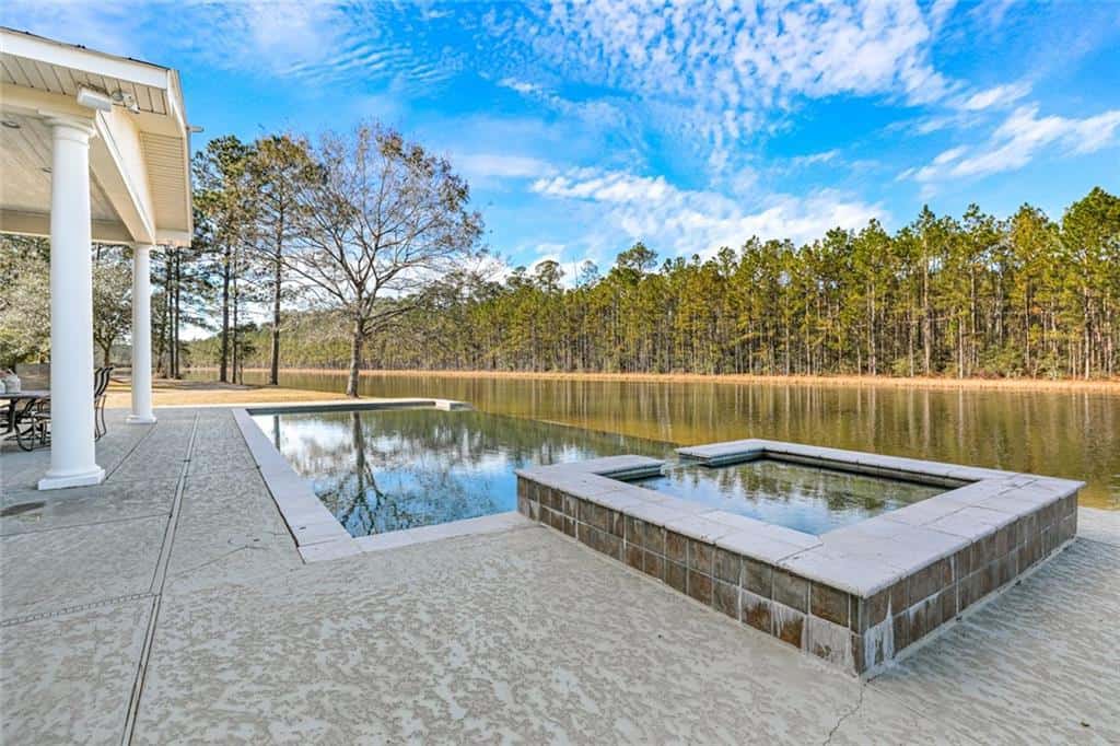 97 E Thistle Street Mandeville LA 70471