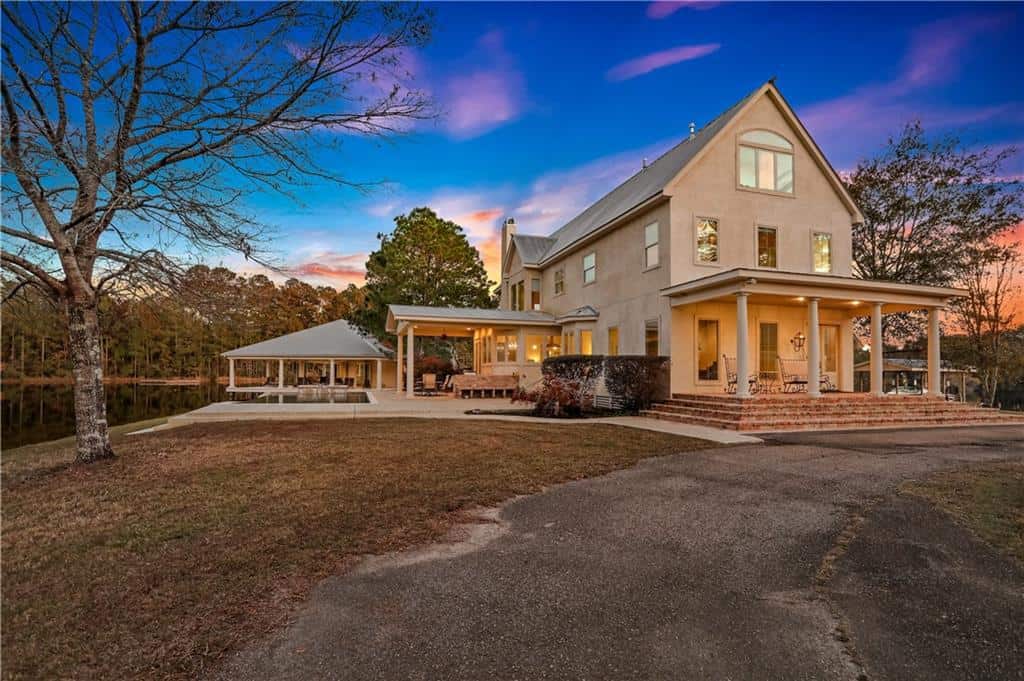 97 E Thistle Street Mandeville LA 70471