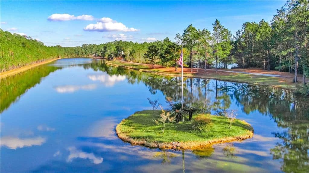 97 E Thistle Street Mandeville LA 70471