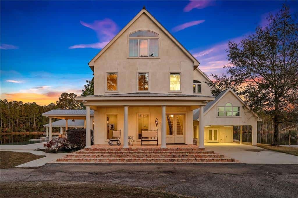 97 E Thistle Street Mandeville LA 70471