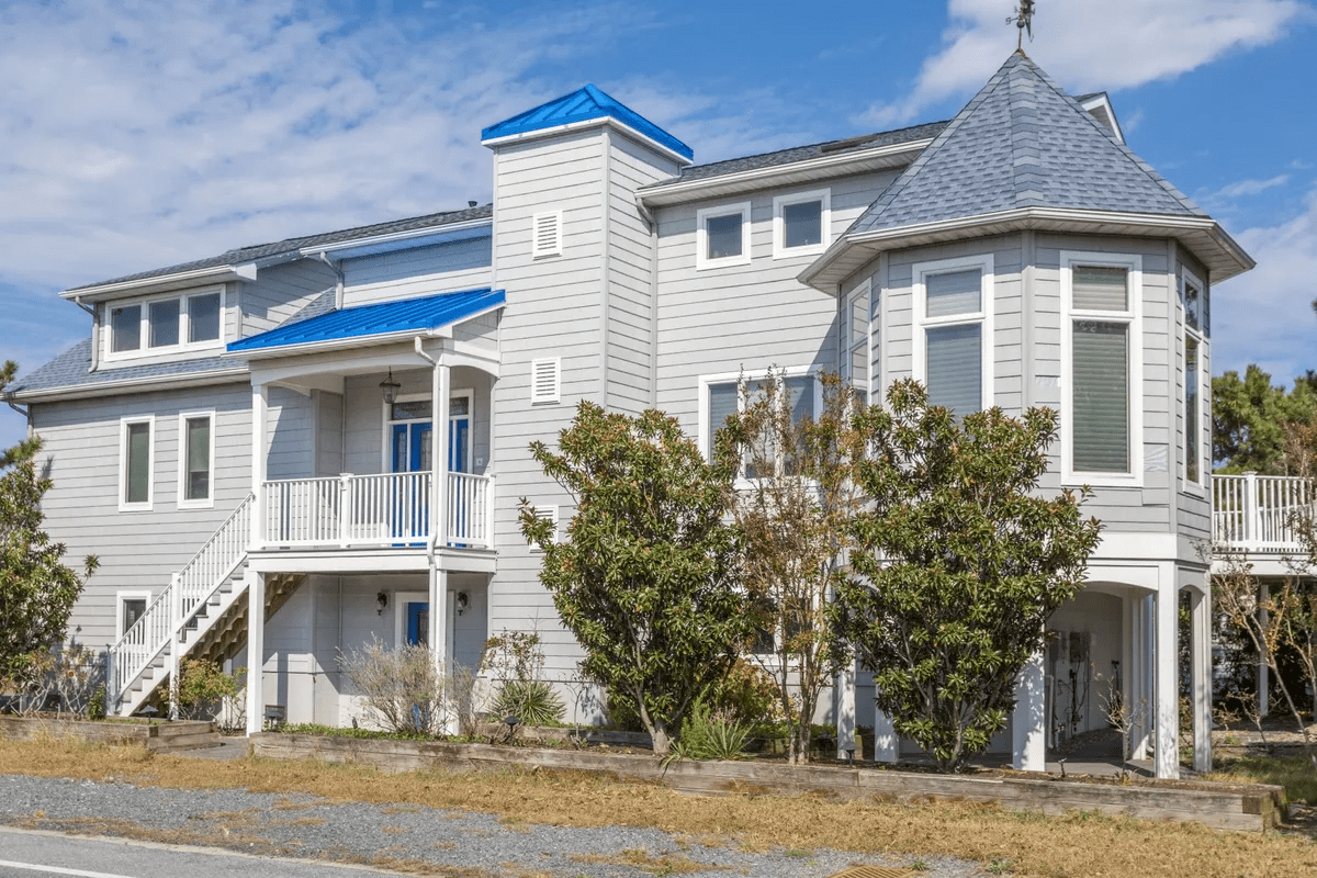 12 N Washington Avenue Lewes DE 19958