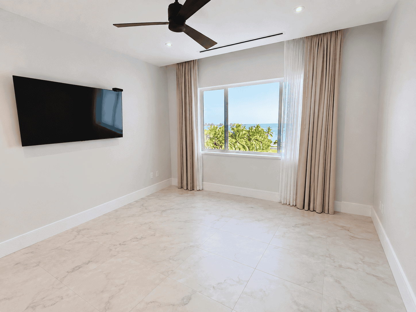 West Bay Street New Providence Paradise Island BS