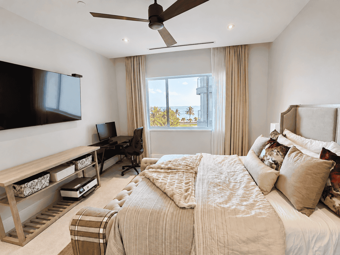 West Bay Street New Providence Paradise Island BS