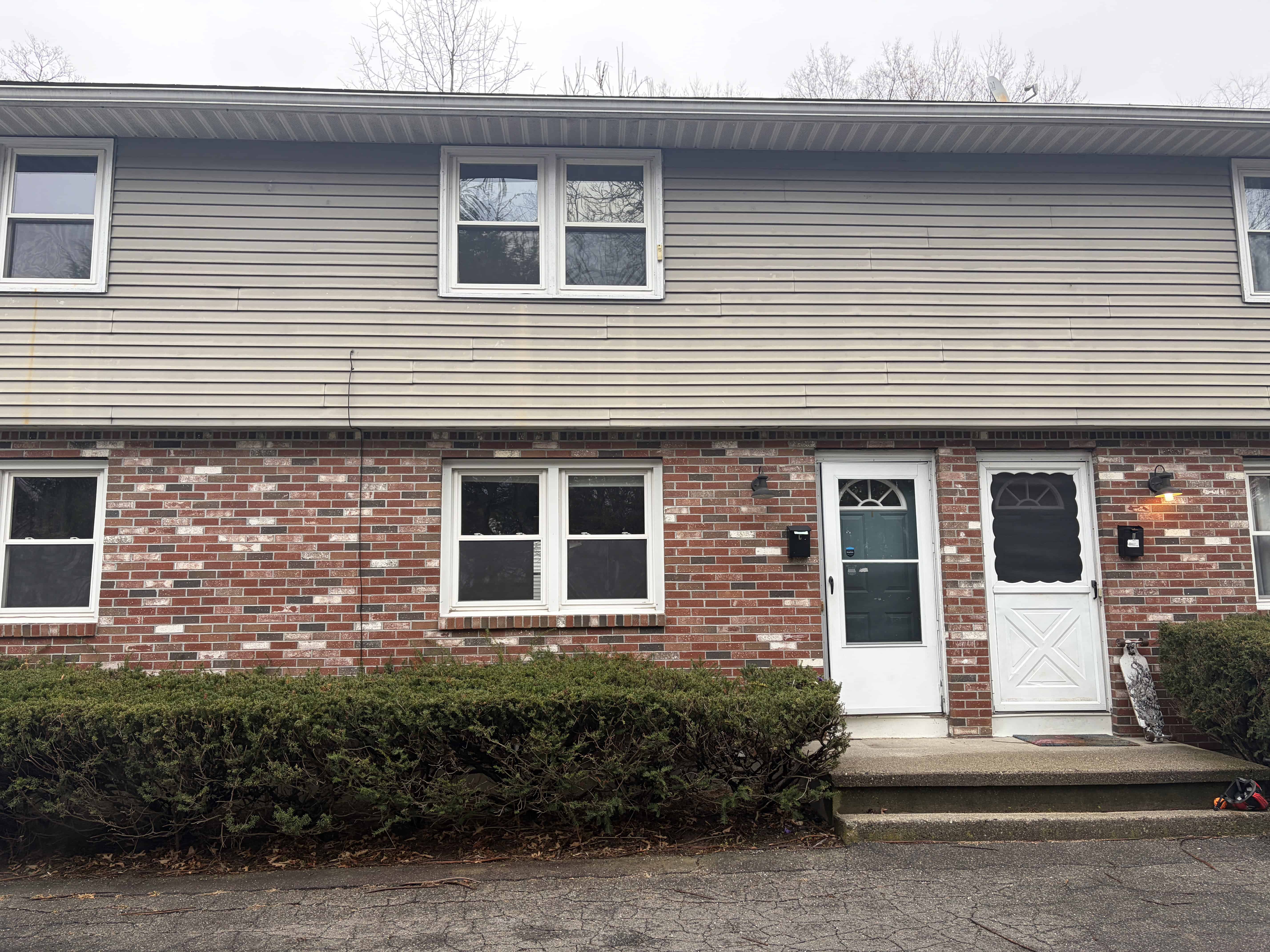 Easthampton MA 01027