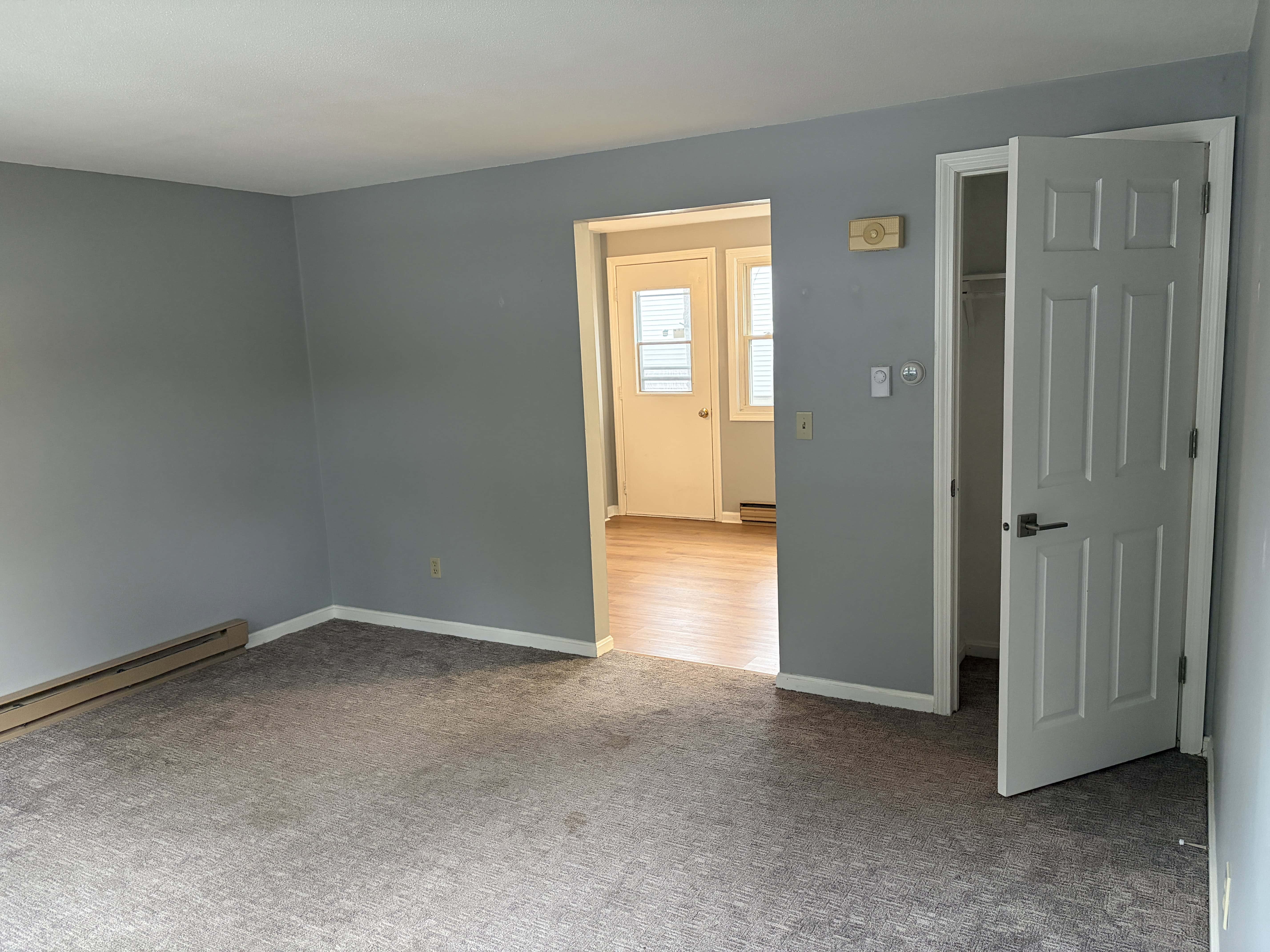 Easthampton MA 01027