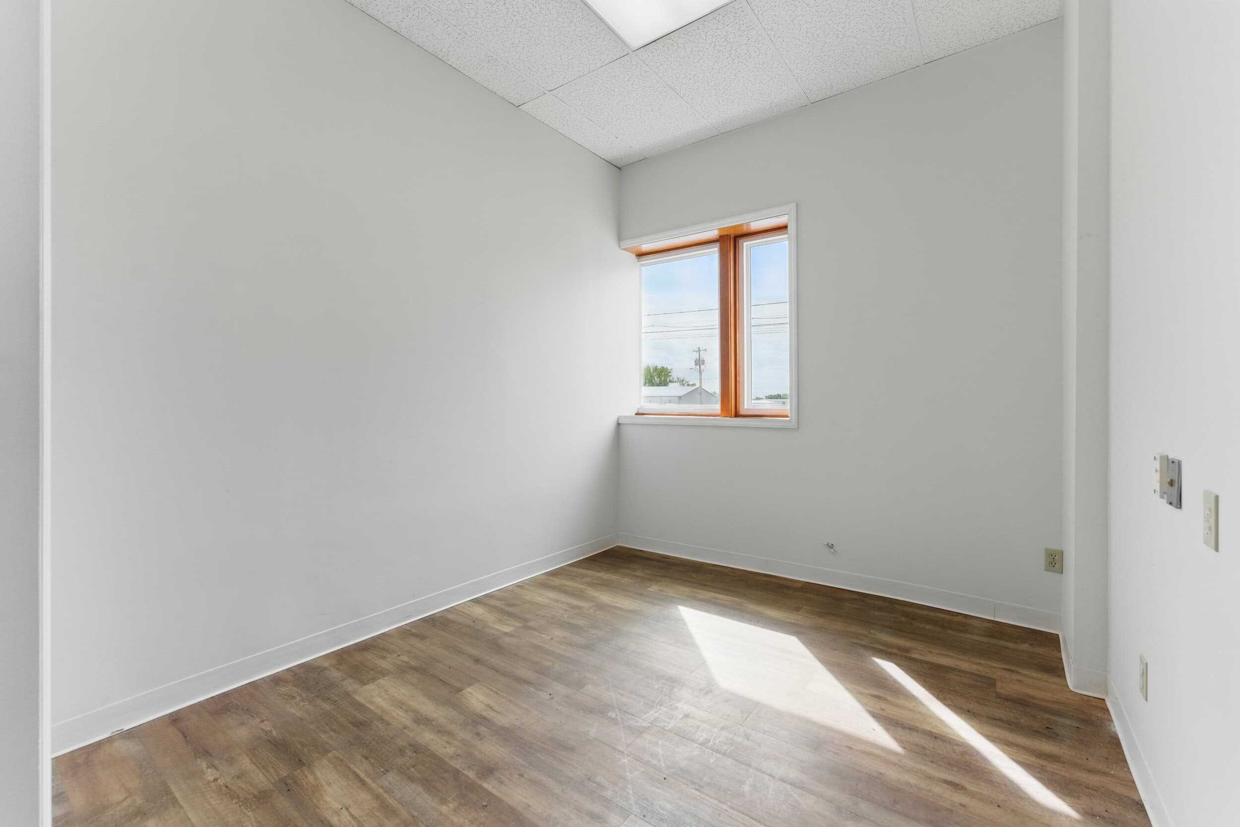 16 Commercial Avenue Albany NY 12205