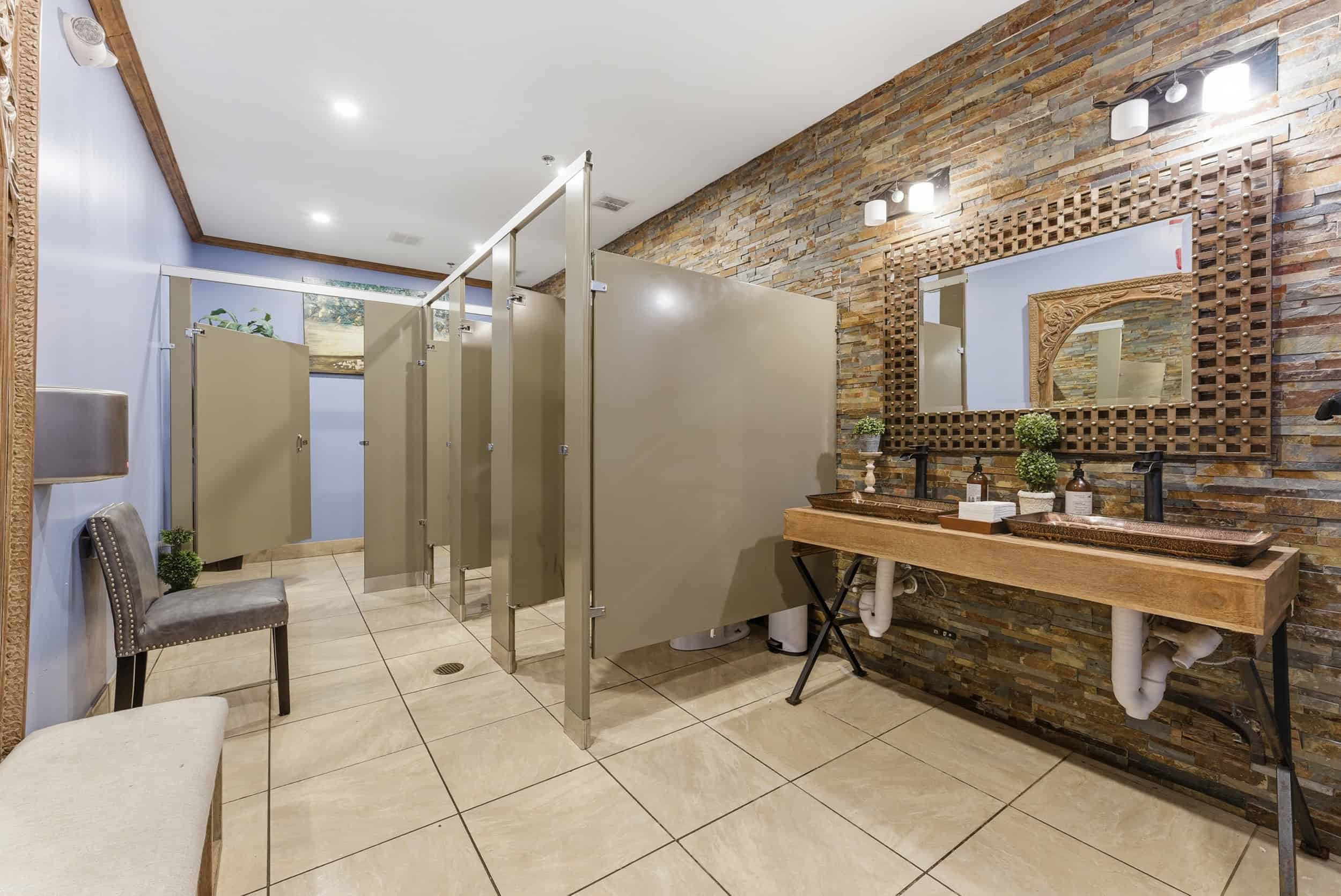 827 Williams Street Longmeadow MA 01106