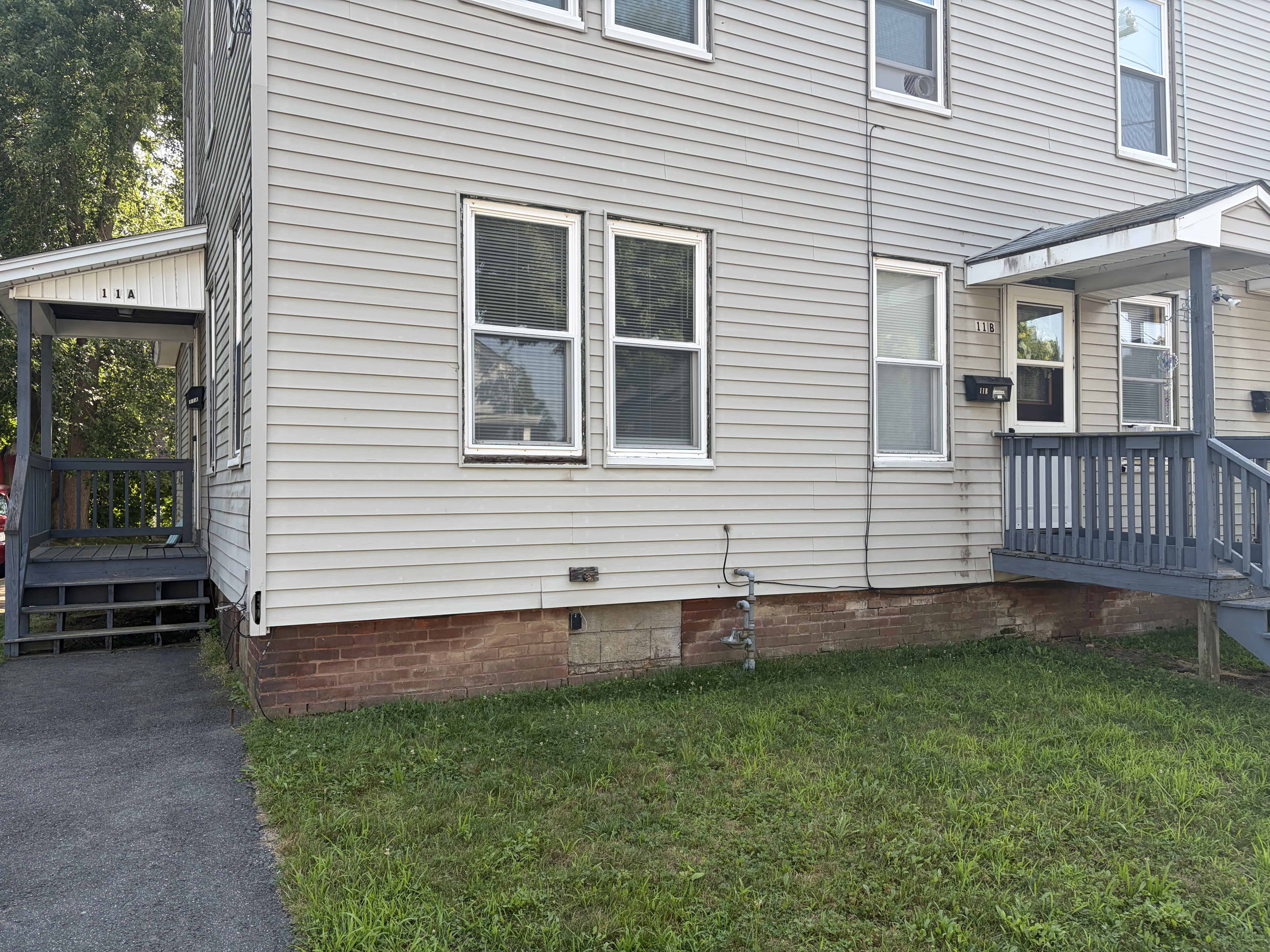 Easthampton MA 01027