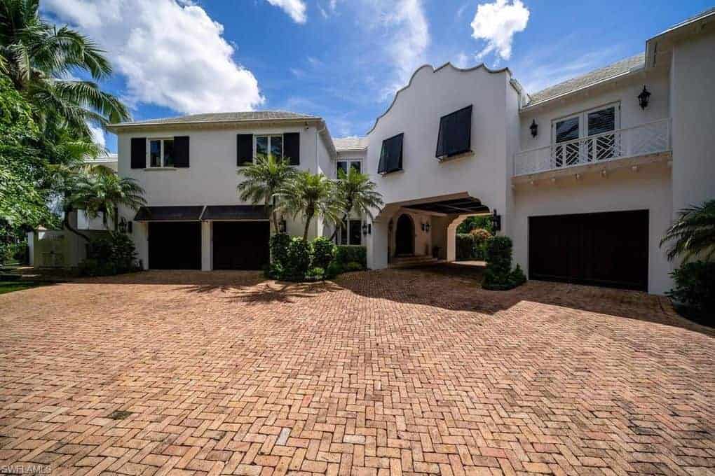 3695 Nelsons Walk Naples FL 34102
