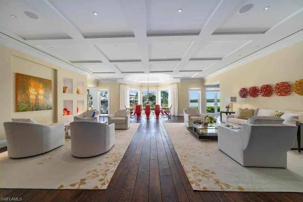 3695 Nelsons Walk Naples FL 34102