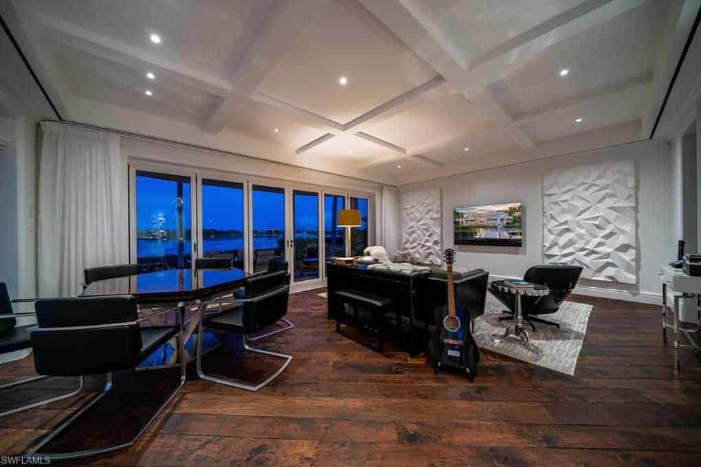 3695 Nelsons Walk Naples FL 34102