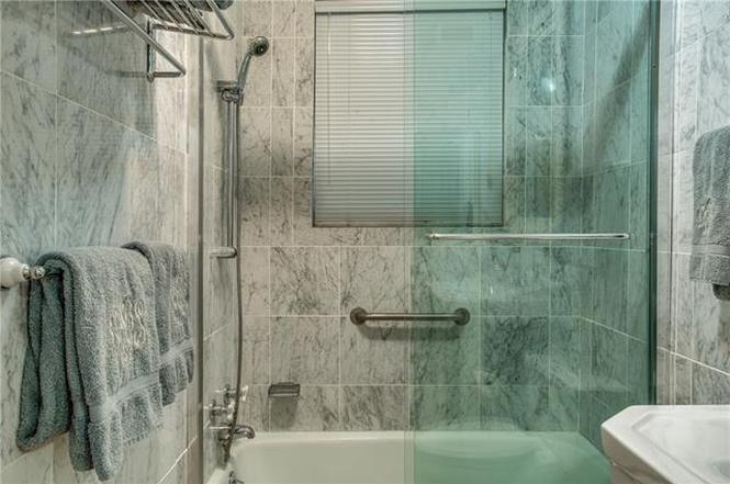 5858 Farquhar Lane Dallas TX 75209