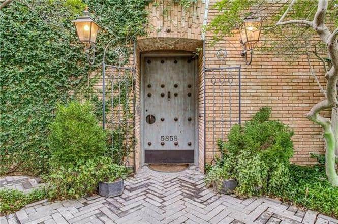 5858 Farquhar Lane Dallas TX 75209