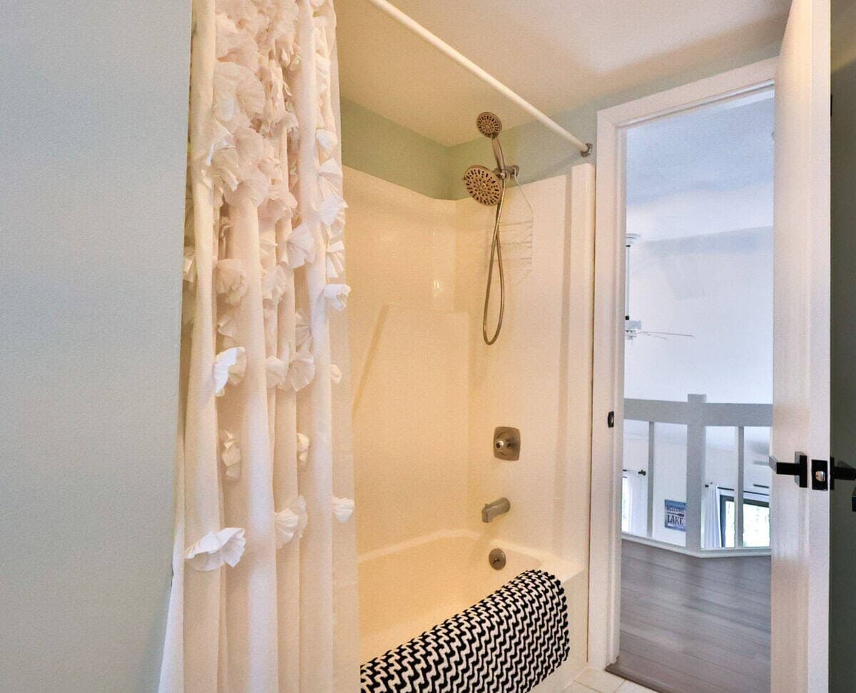 Lakeside Condo | Eastman Beach Grantham NH