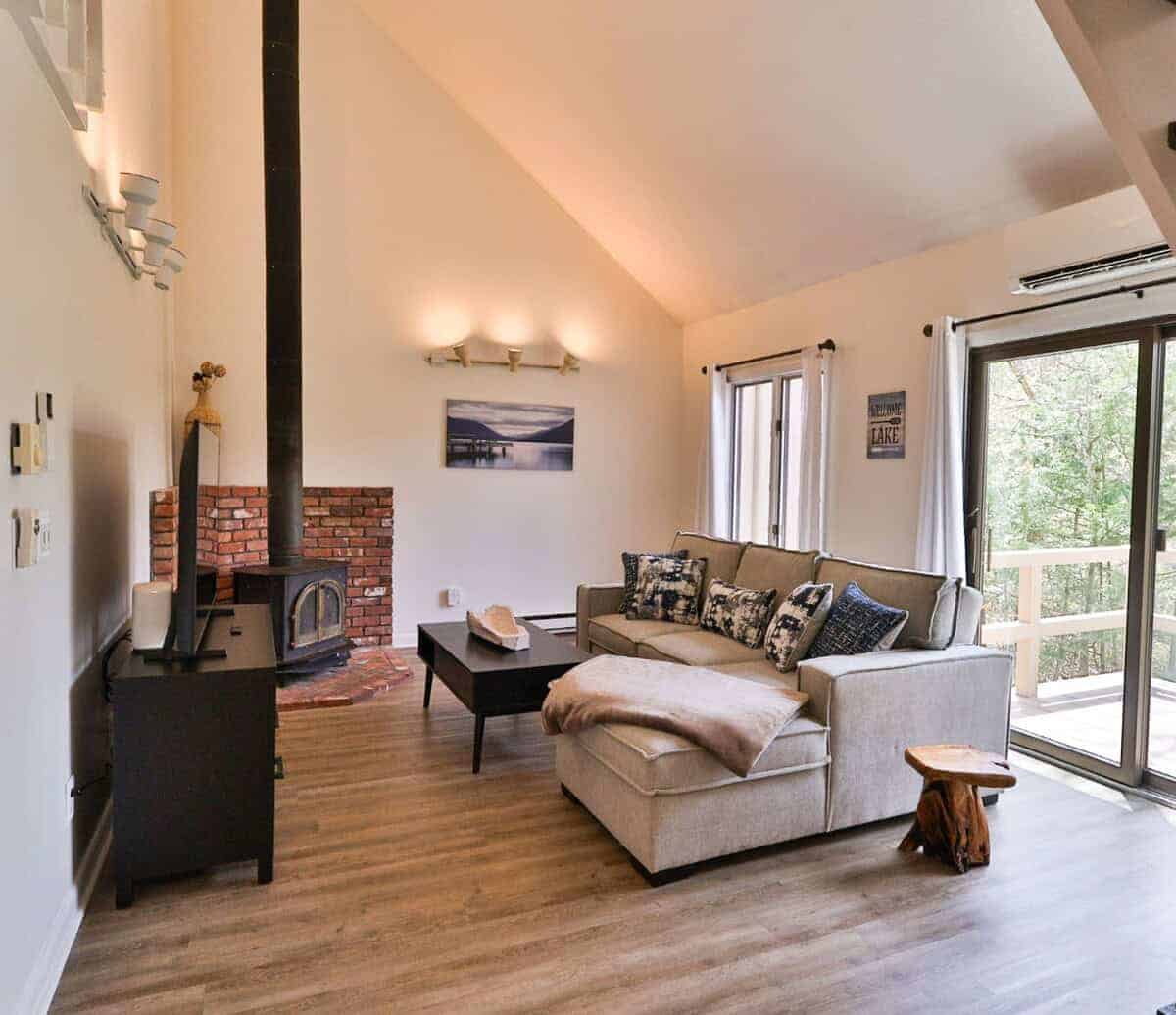 Lakeside Condo | Eastman Beach Grantham NH