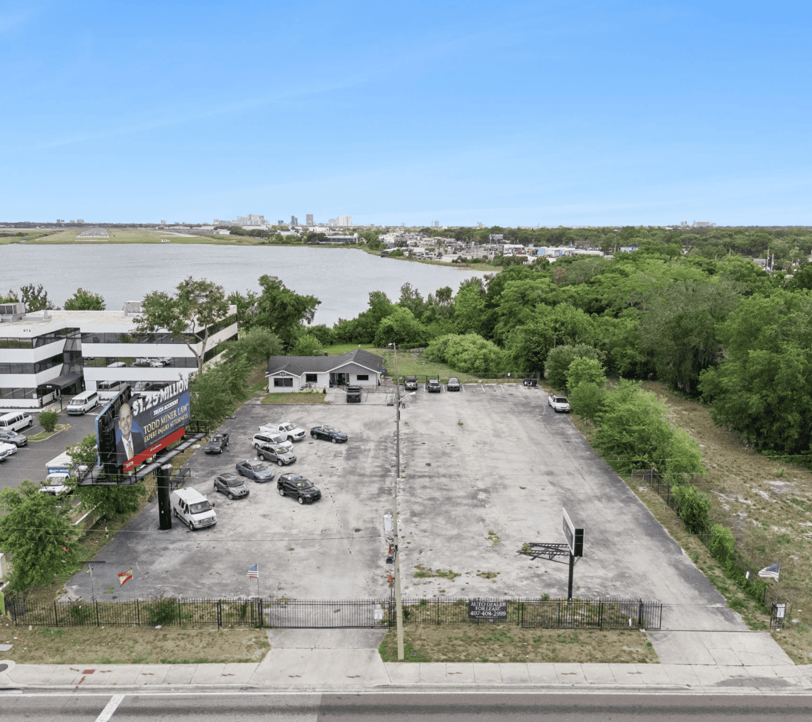 690 N Semoran Boulevard Orlando FL 32807-3335