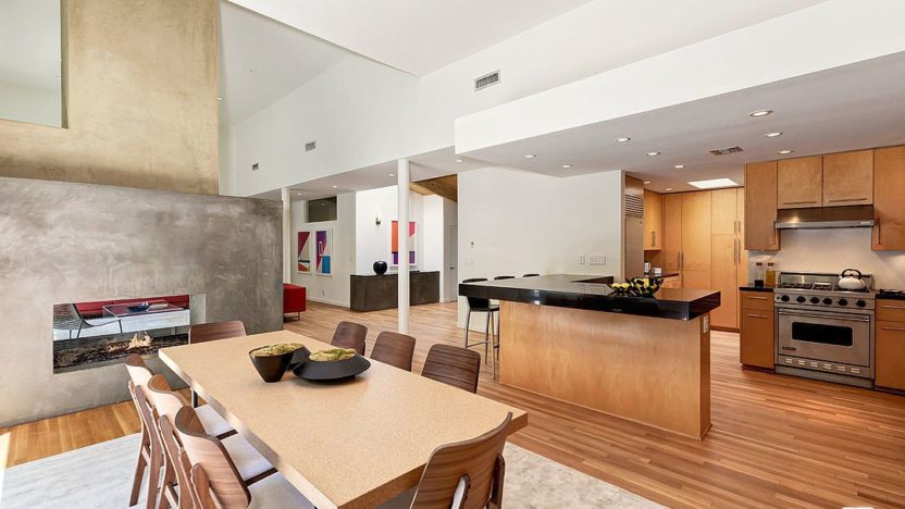 3633 Bellfield Way Studio City CA 91604