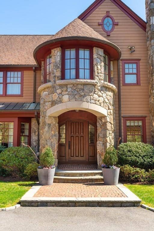 16 Driftwood Lane Weston MA 02493