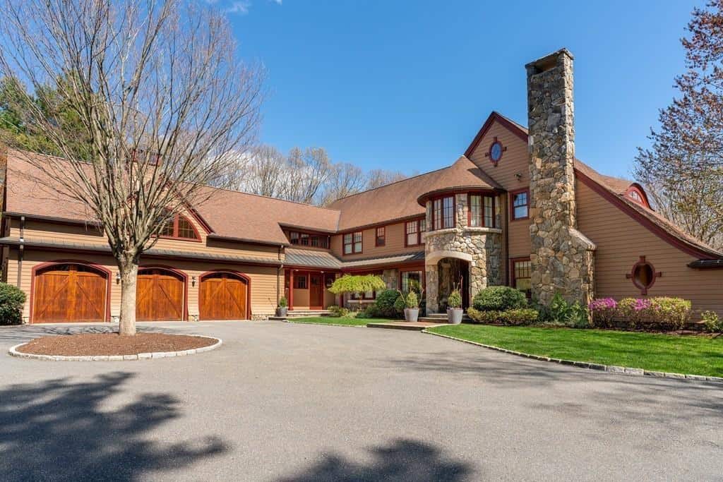 16 Driftwood Lane Weston MA 02493