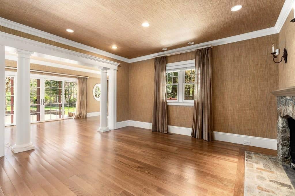 16 Driftwood Lane Weston MA 02493