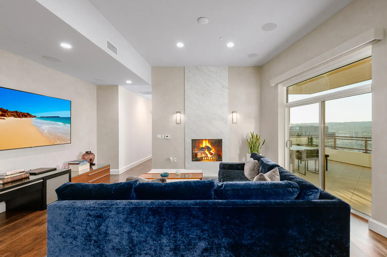 1 W Century Drive Los Angeles CA 90067