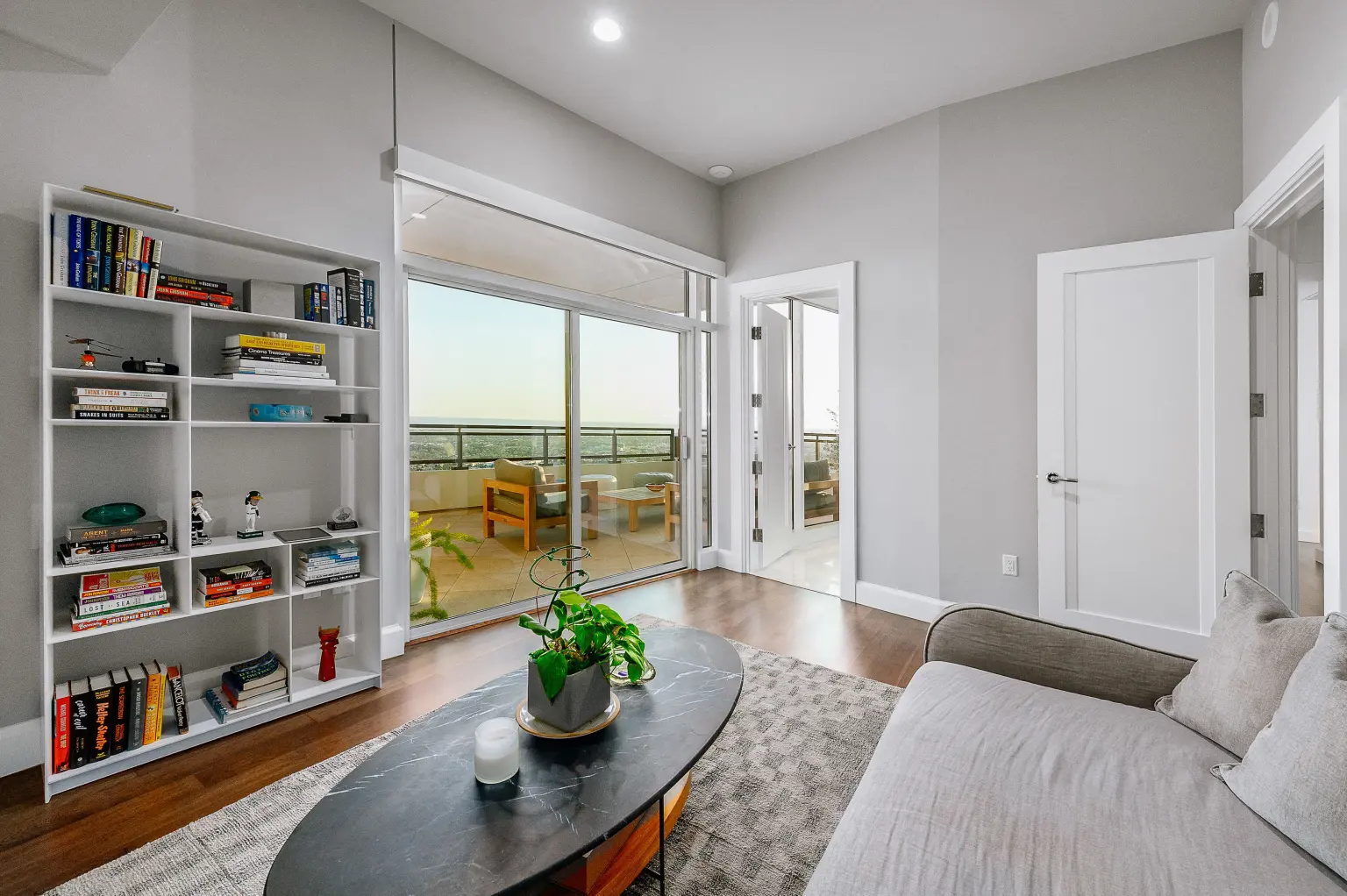 1 W Century Drive Los Angeles CA 90067