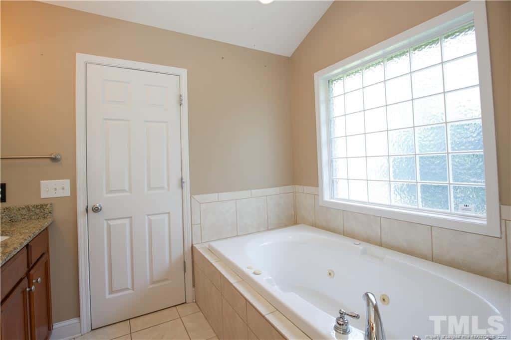 3512 Sunchase Court Fayetteville NC 28306