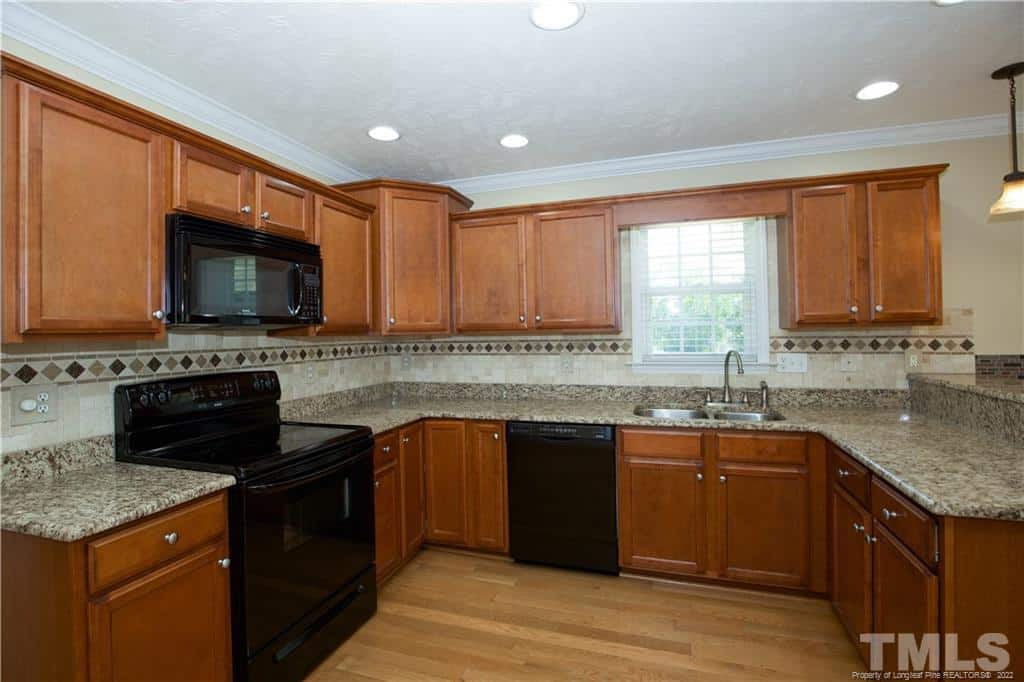 3512 Sunchase Court Fayetteville NC 28306