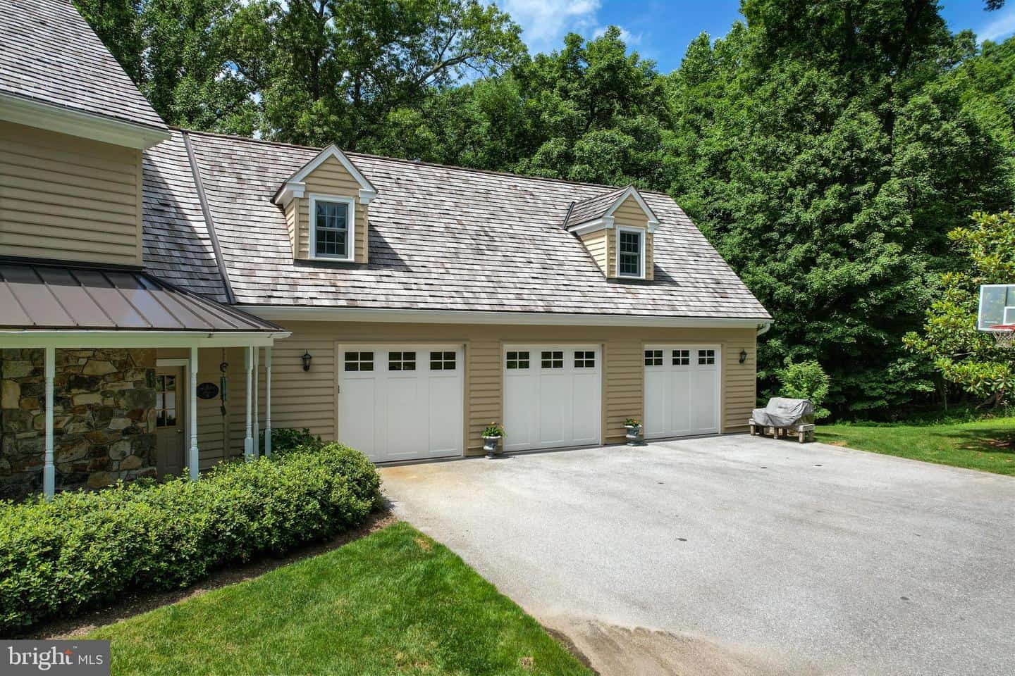 6 Douglass Lane Chester Springs PA 19425